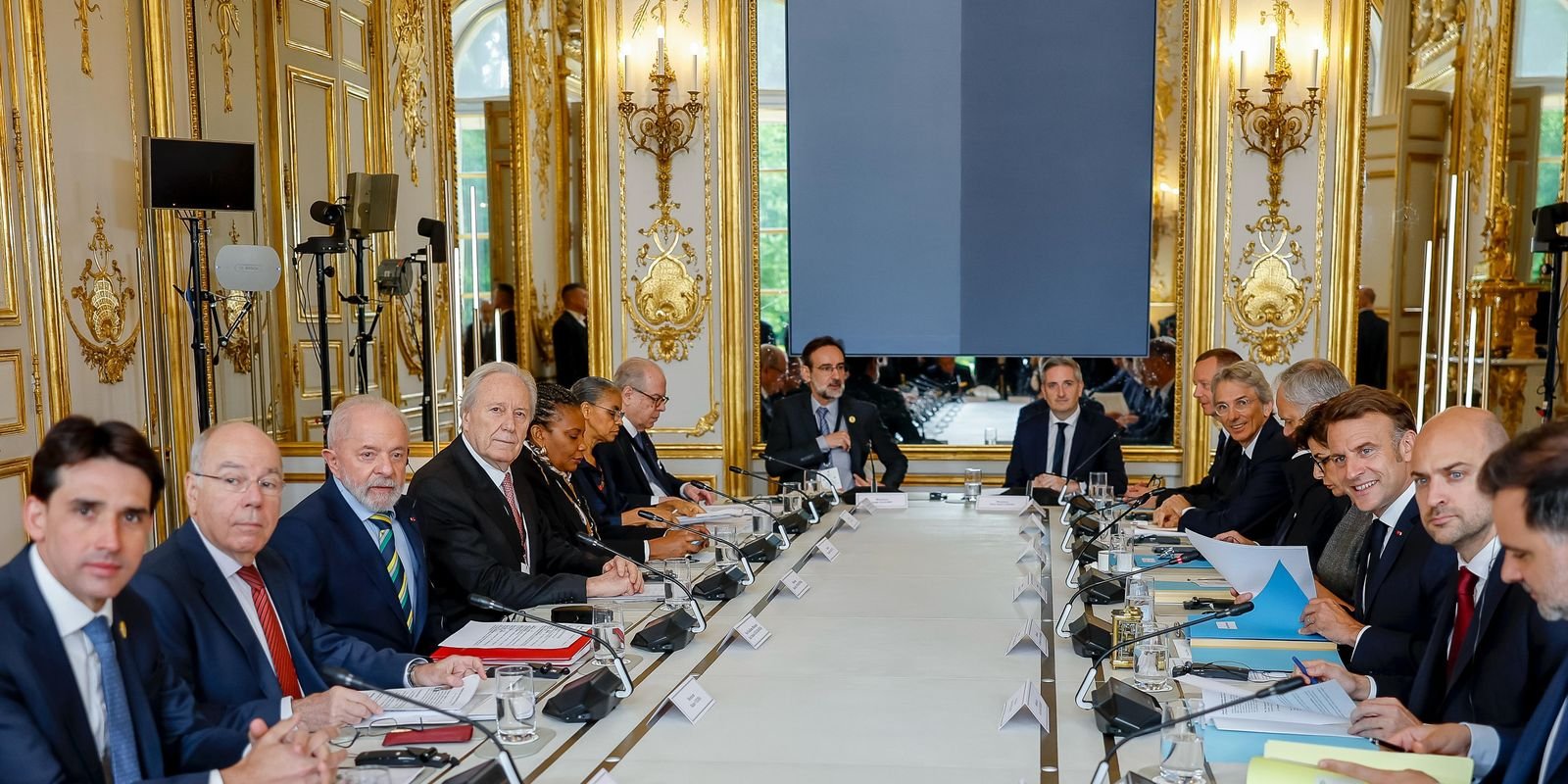 54568983739 8b38ecb7d5 o.jpg