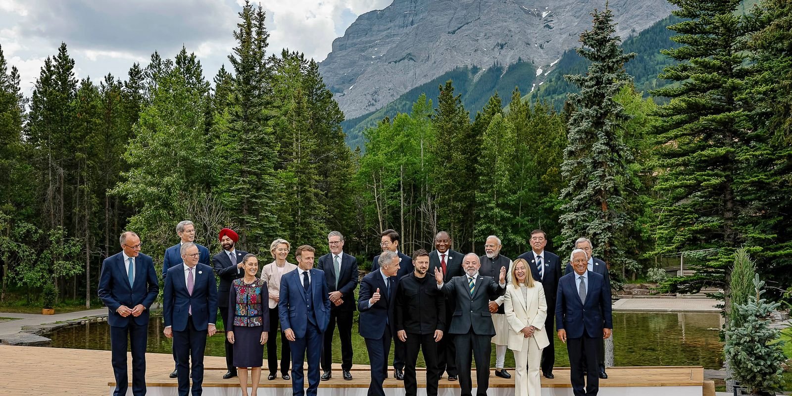 54596960325 fefda9cb28 o.jpg