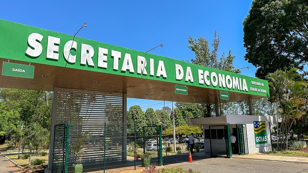 ECONOMIA NEGOCIE JA EM RETA FINAL FACHADA EXTERNA DA SECRETARIA.jpeg