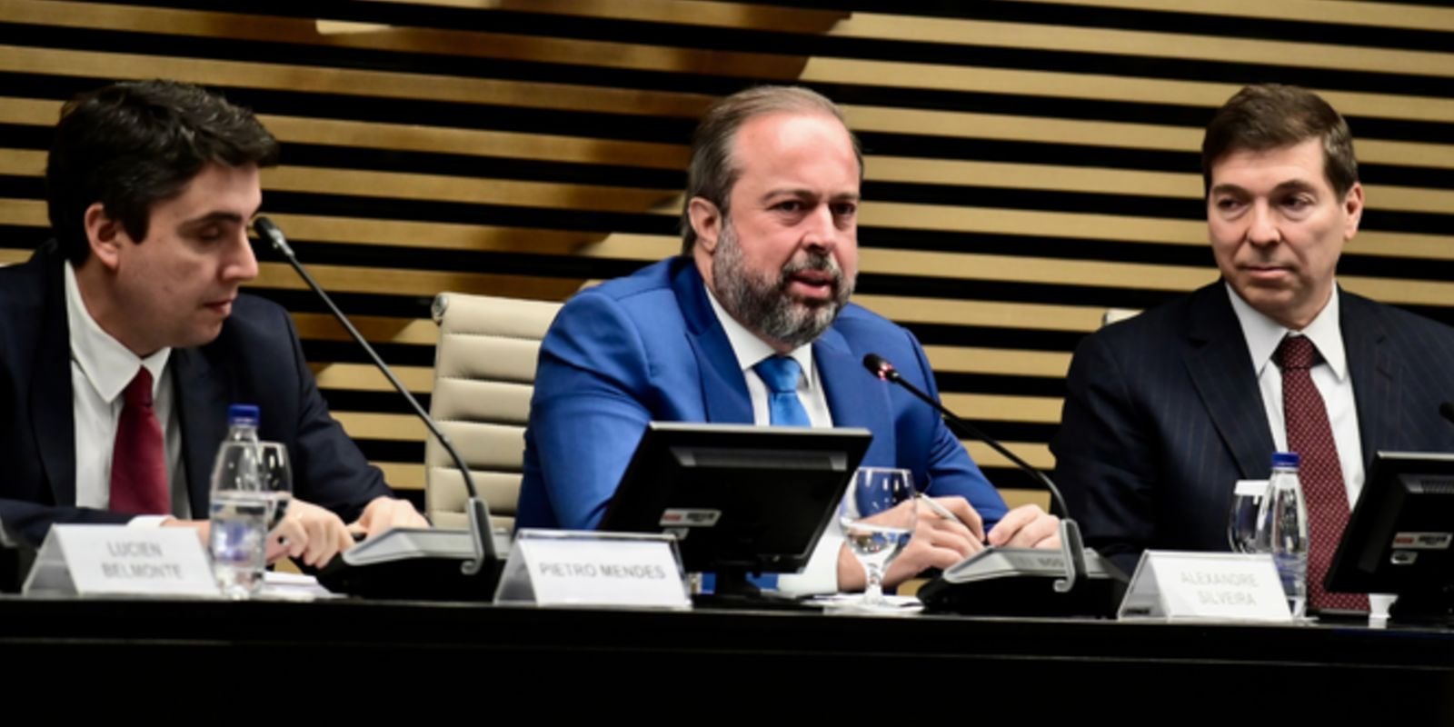 b548c618 a8da 4e3a a4e4 064840ca882d.jpg