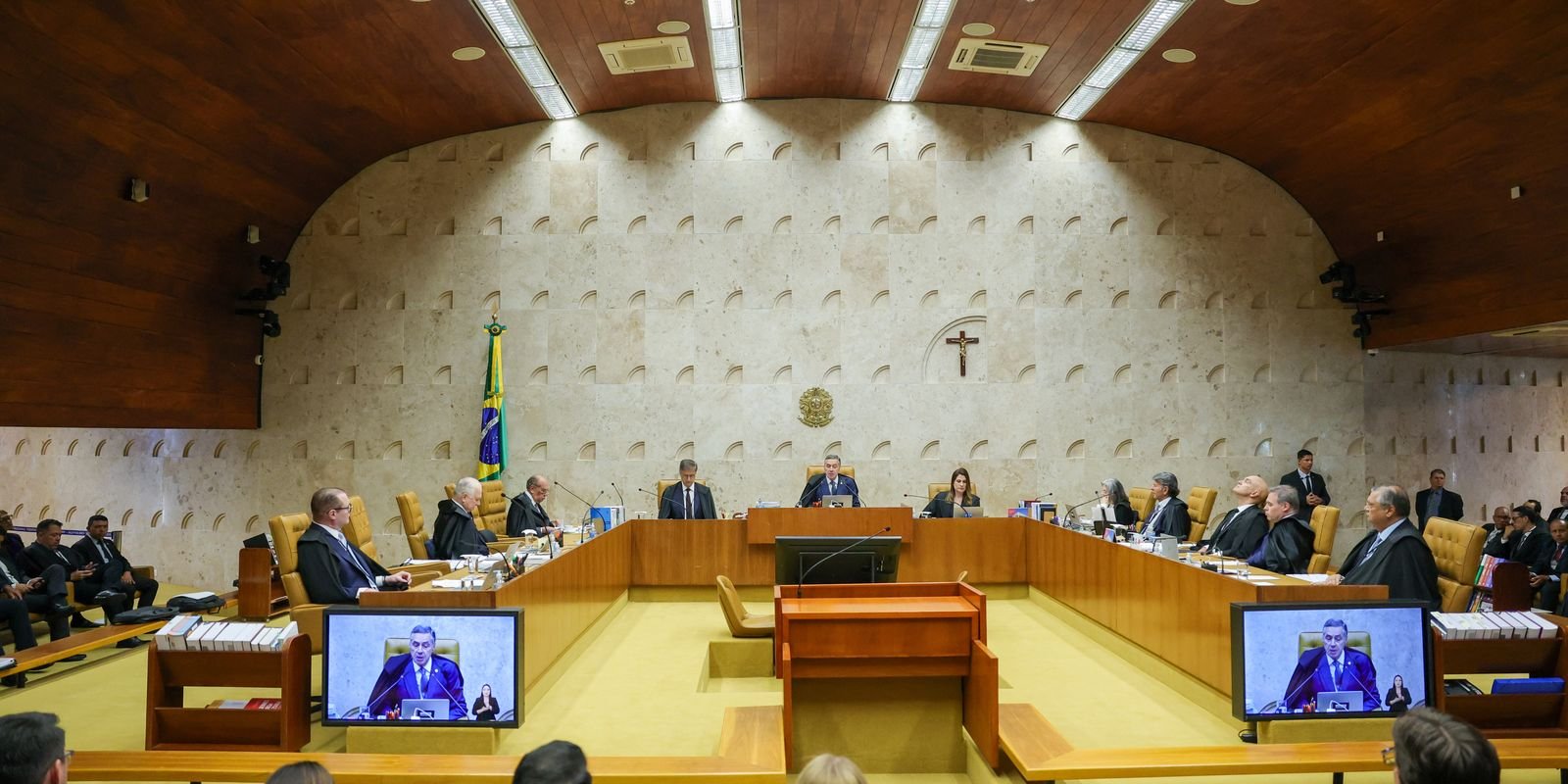 01082025 pzzb6550.jpg