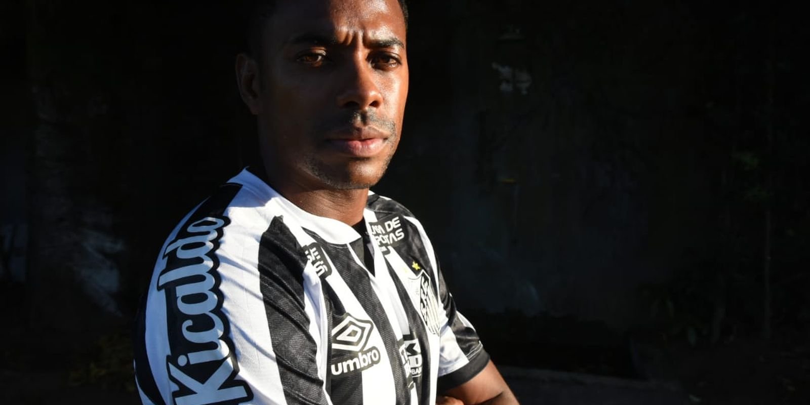 robinho divulgacao santos.jpg