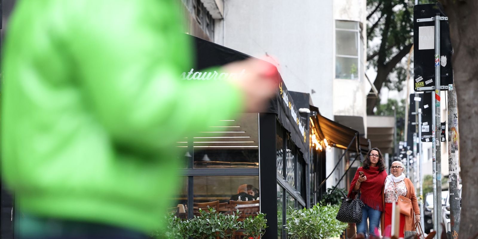 Rio teve um dia de sol forte, mas o final de semana o tempo muda
