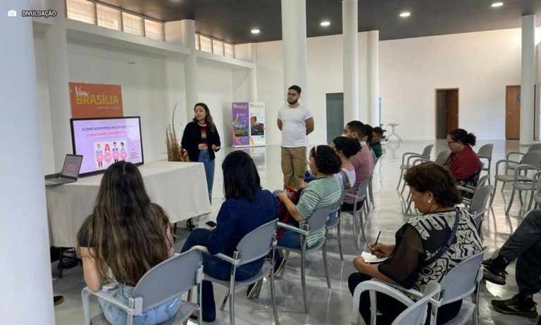 Alunos da UnB oferecem oficinas gratuitas de Instagram para empreendedores do Paranoá
