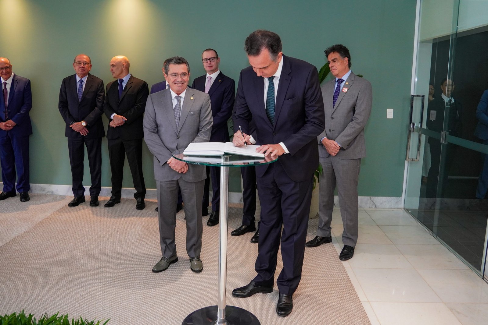 Rodrigo Pacheco toma posse como ministro do TCU – Notícias